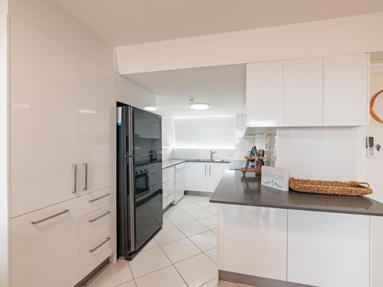 Crystal Beachfront Apartments Gold Coast Esterno foto