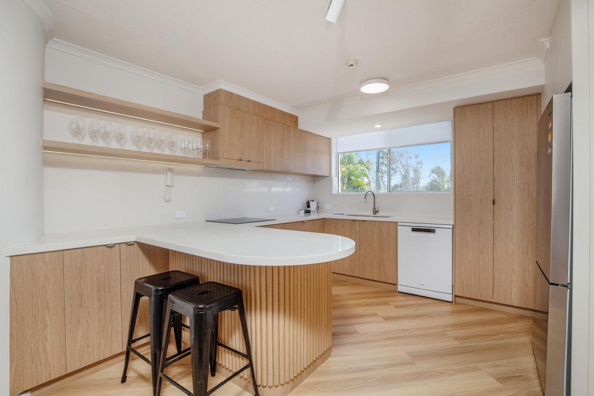 Crystal Beachfront Apartments Gold Coast Esterno foto