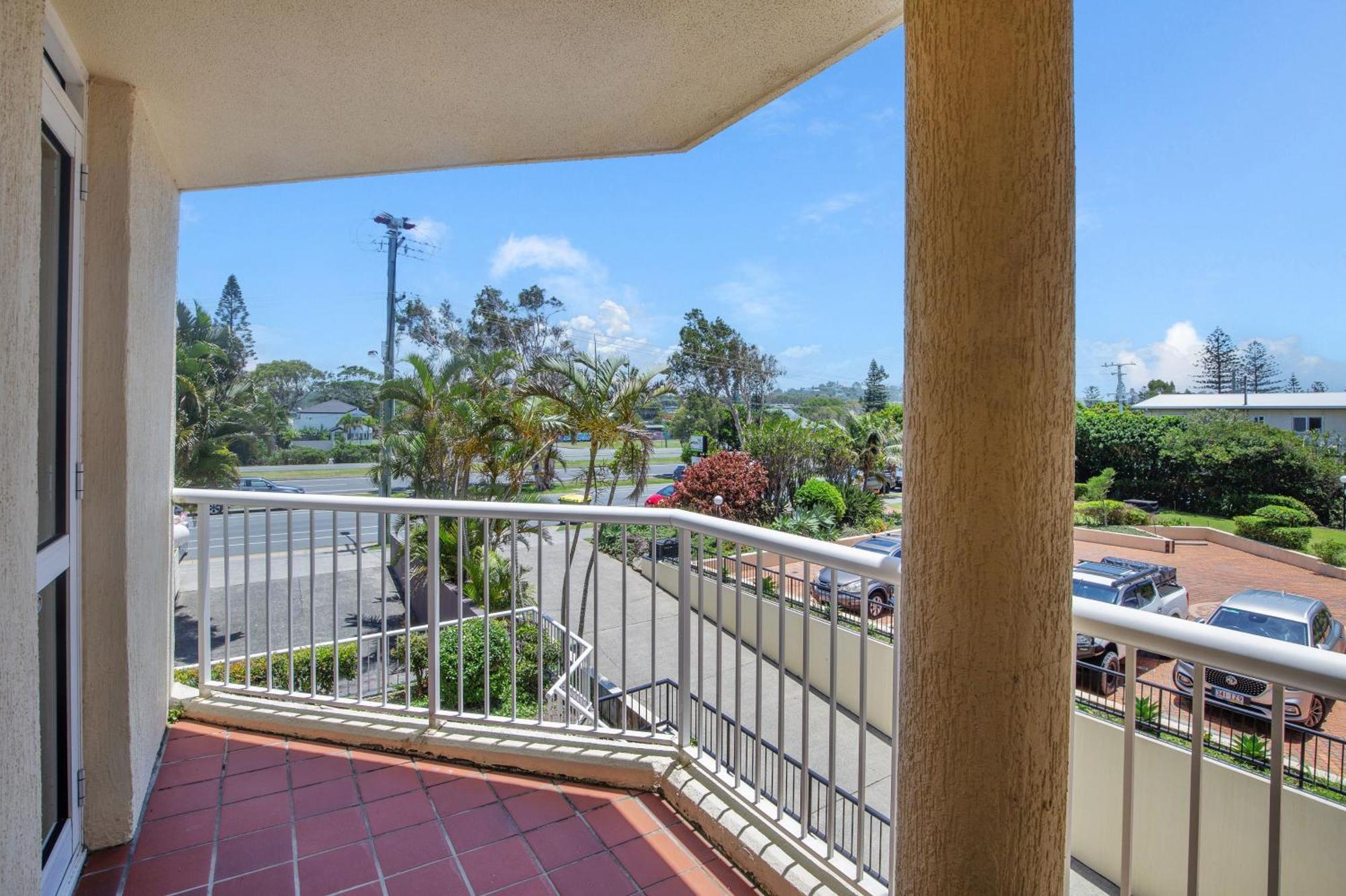 Crystal Beachfront Apartments Gold Coast Esterno foto